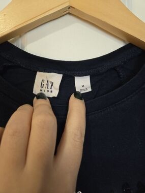 Gap Kids Flip Sequin Crewneck Tee, Girls Medium